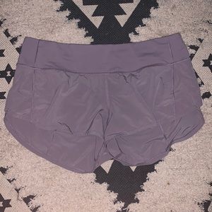 Lululemon Speed up shorts 2.5 inch